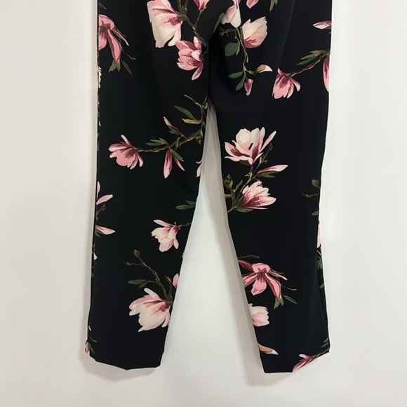 Like an angel floral women’s small pants - Picture 5 of 6